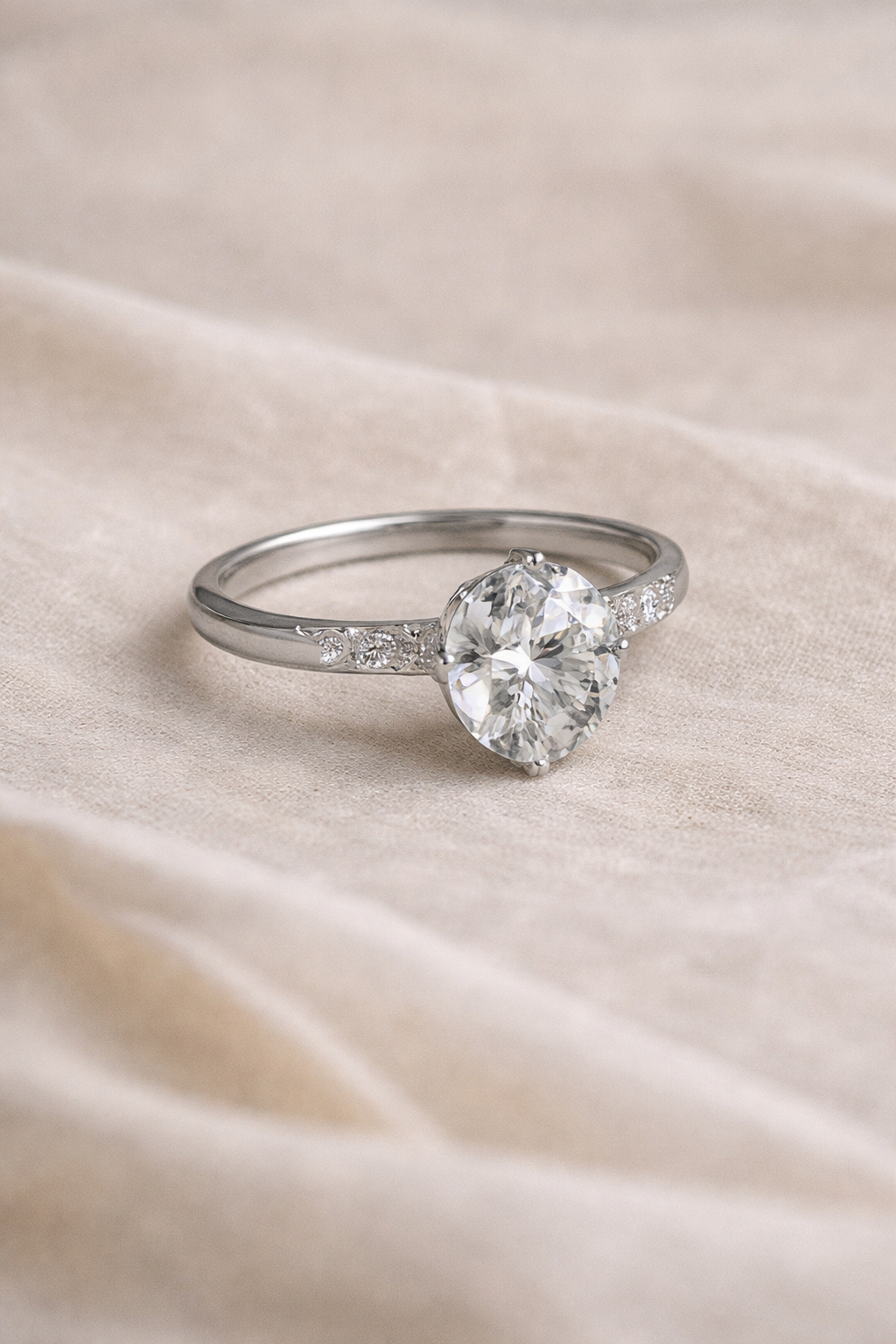 925 Sterling Silver Rings Collection - Elegant Bands and Statement Pieces